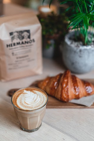 Hermanos Colombian Coffee Roasters