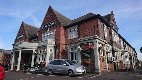 Royal Pub