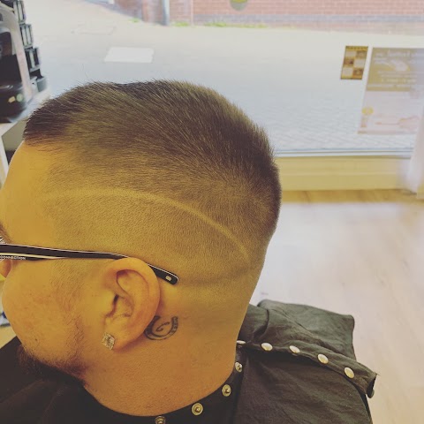 Pitstopbarber.nearcut.com - Please Follow Link To Book An Appointment