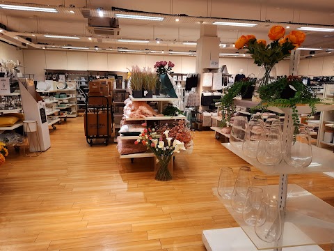 Dunnes Stores