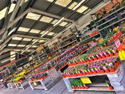 B&Q Bury