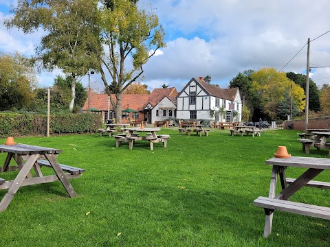 The Red Lion Hunningham