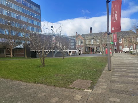 Mellor Building, Staffordshire University