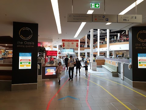 Oasis Dining Quarter