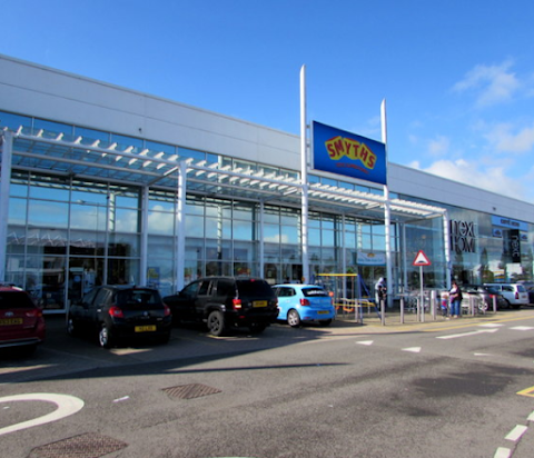 Smyths Toys Superstores