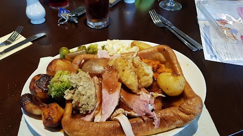 Bramley Farm - Dining & Carvery