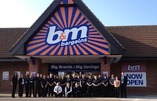 B&M Store