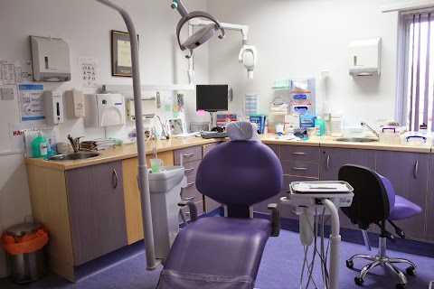 Magpies Dental & Implant Clinic