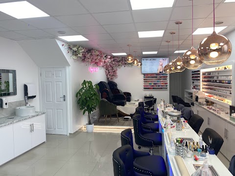 Professio Nails Beauty Salon