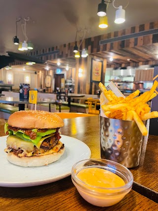 Gourmet Burger Kitchen (GBK)