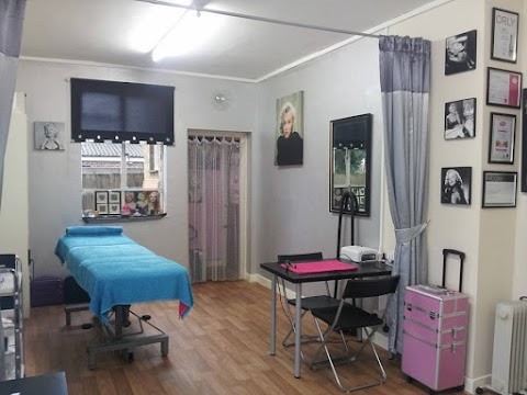 Laura's Beauty Room