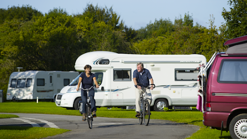 Winchester Morn Hill Caravan and Motorhome Club Campsite