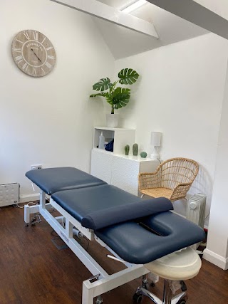 Julie Dass Sports Injury Clinic