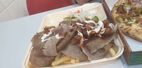 Delicious Kebab And Pizza house