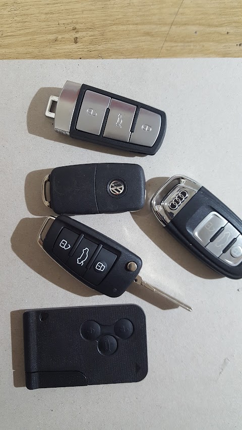 Autotechnik Ireland - Car Electronics/Car Keys