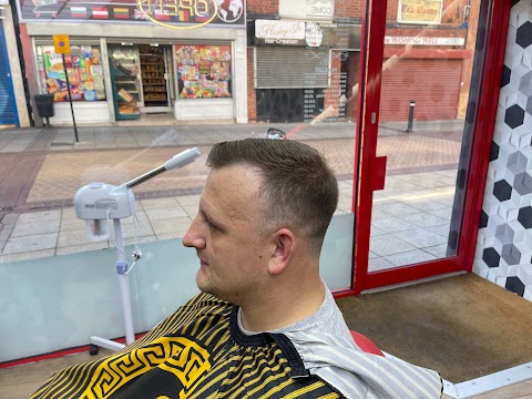 LEGENDS BARBERS