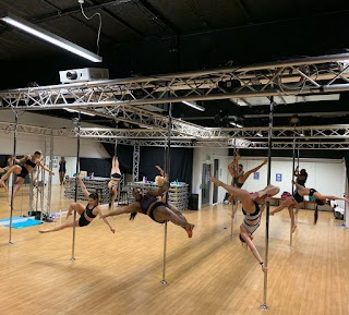 Floating Fitness - Pole Dance & Aerial Yoga in London
