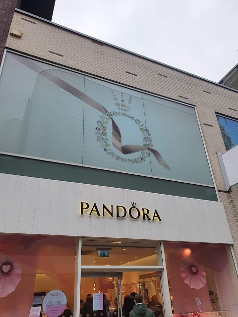 Pandora Bury