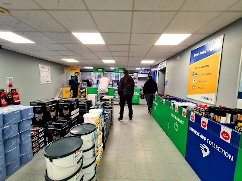 Screwfix Borehamwood