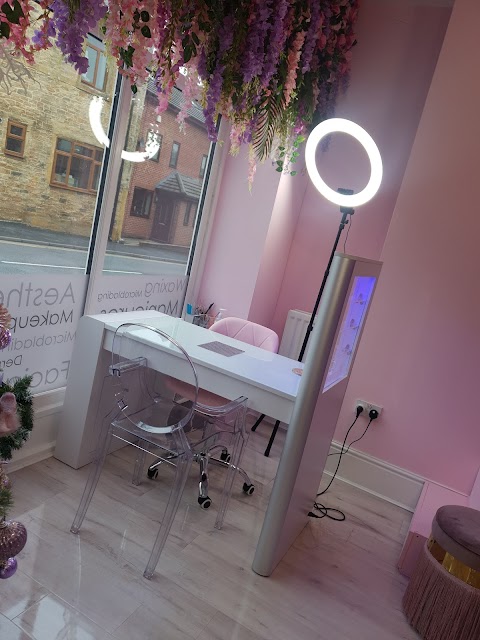 Blush Luxe Beauty Lounge