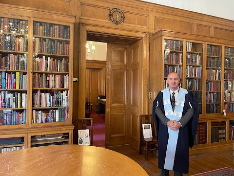 The Royal College of Surgeons of Edinburgh