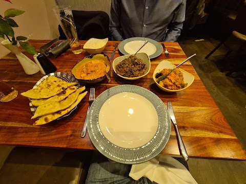 Everest Spice - Nepalese and Indian Restaurant