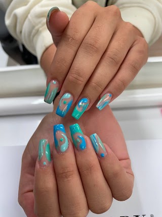 Kelly's Nails