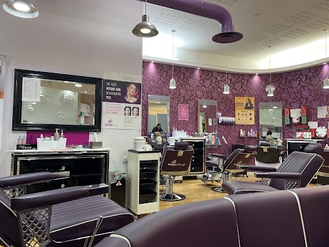 Adorn Beauty - Atria Watford, Watford