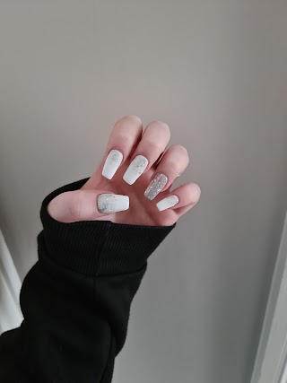 Modern Nails