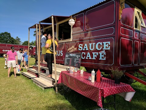 Giffords Circus