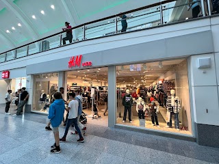 H&M