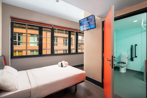 easyHotel Birmingham City Centre