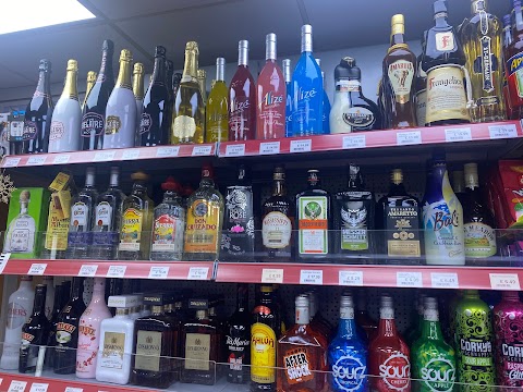 LIQUOR OUTLET - Great barr