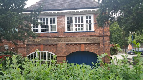 Yearsley Swimming Pool