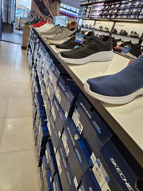 SKECHERS Factory Outlet