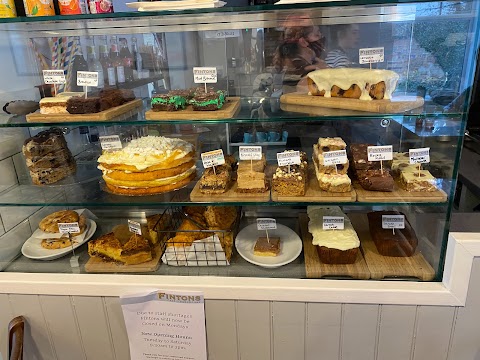 Fintons Cafe & Bakehouse