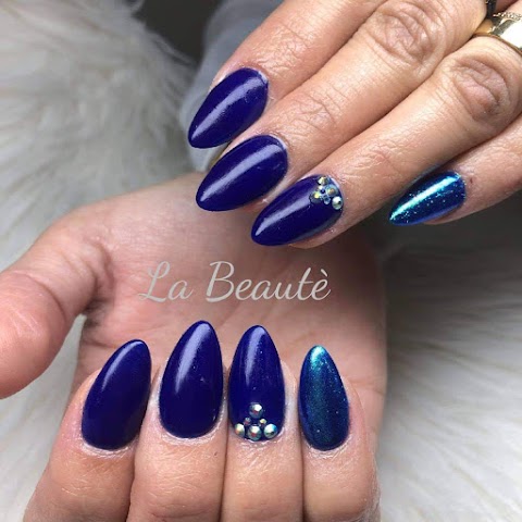 La Beauté Nails and Beauty ( Glow&Co )