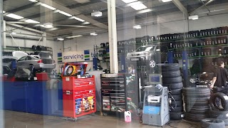 Formula One Autocentres - Southampton (Hedge End)