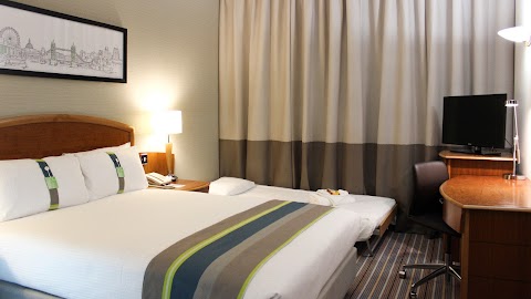 Holiday Inn London - Heathrow T5, an IHG Hotel