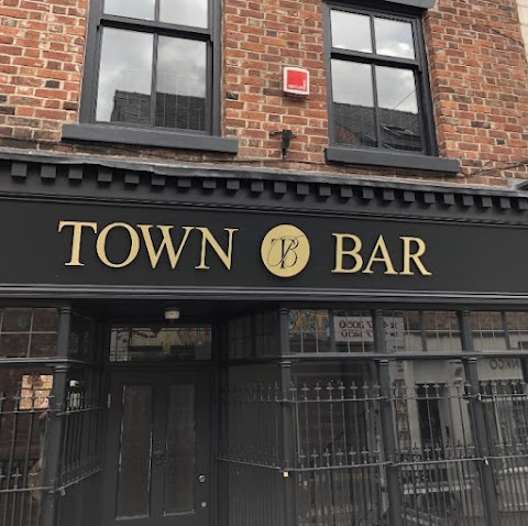 Town bar