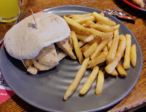 Nando's Wolverhampton - Bentley Bridge