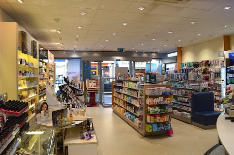 Riverside Pharmacy and Travel Clinic