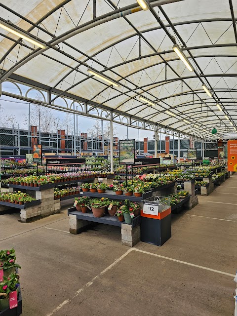 B&Q Burton