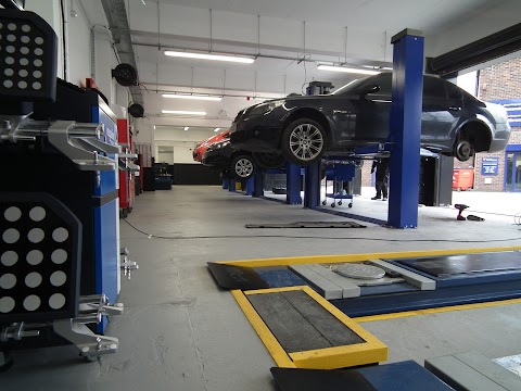 The Garage Tyre & Autocare - (MOT & Servicing)