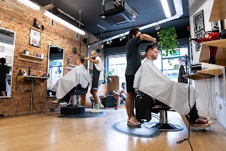 Belmont Stores Barbershop (Barbers/Walthamstow/London)