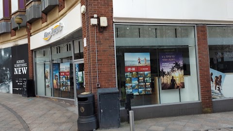 Hays Travel Warrington Market Gate