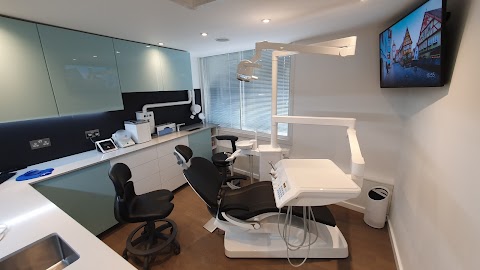 London Specialist Dentists