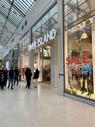 River Island