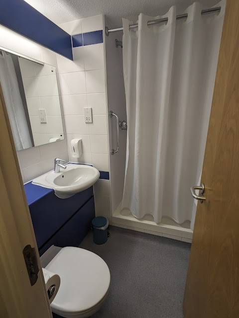 Travelodge Halifax