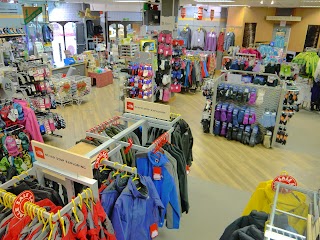 Mountain Warehouse Fox's (Amersham)